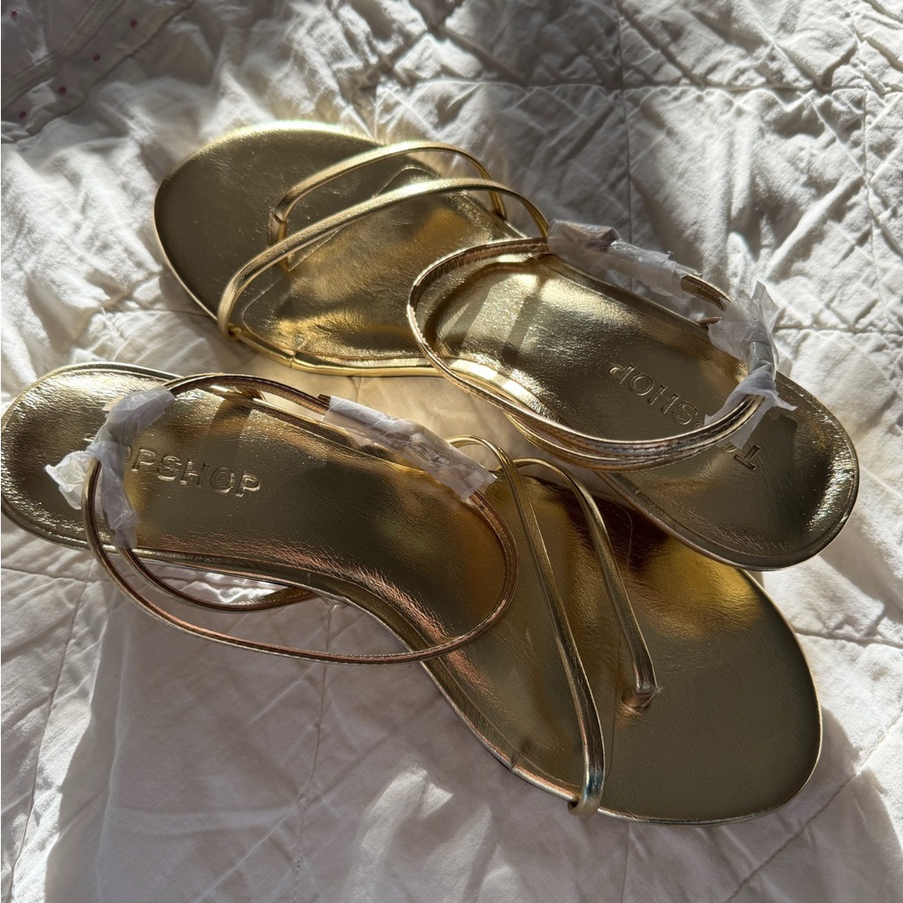 Topshop BRAND NEW Isme Metallic Gold Sandals